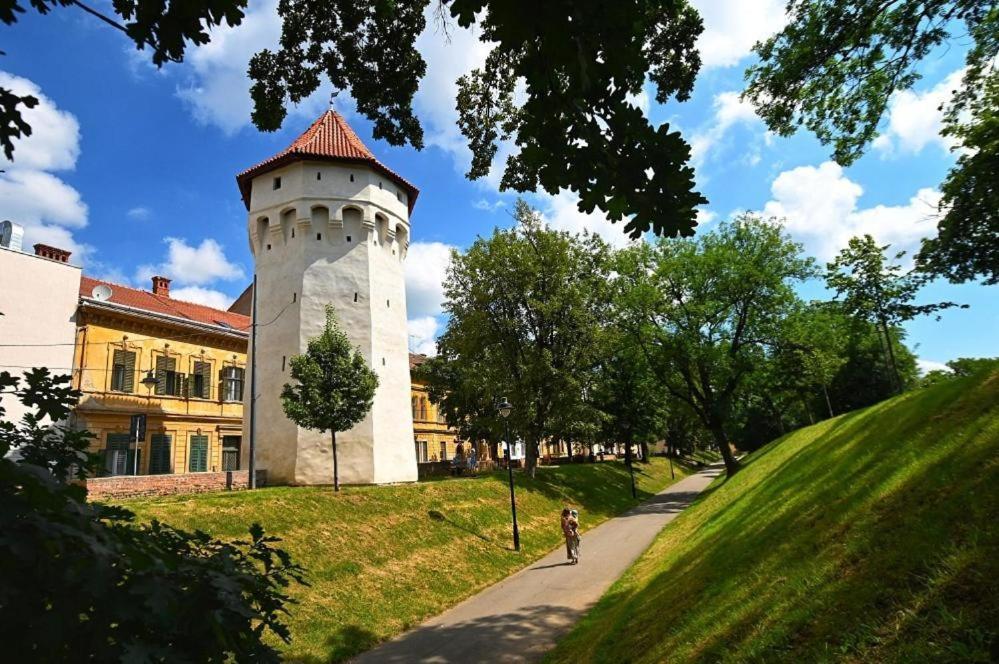 Casa Clopotarului Apartment Sibiu Luaran gambar